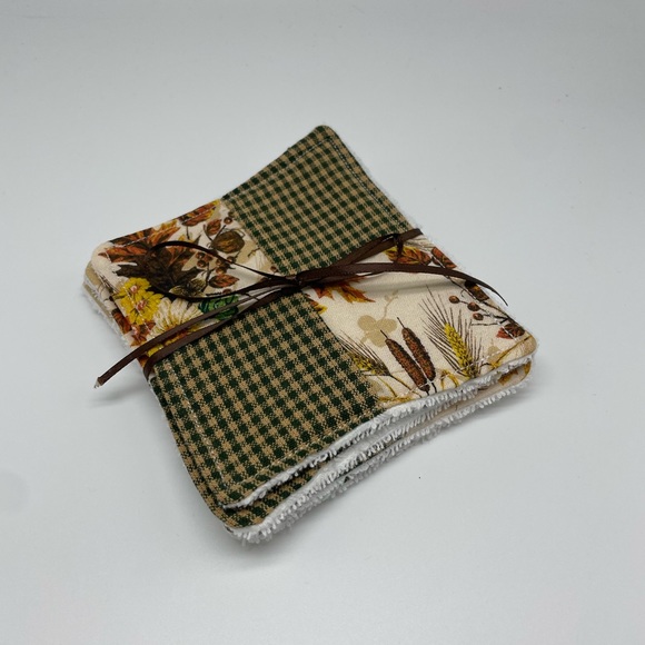 Set of 4 Fall Themed Handmade Reusable Makeup Remover Pads - Picture 2 of 4